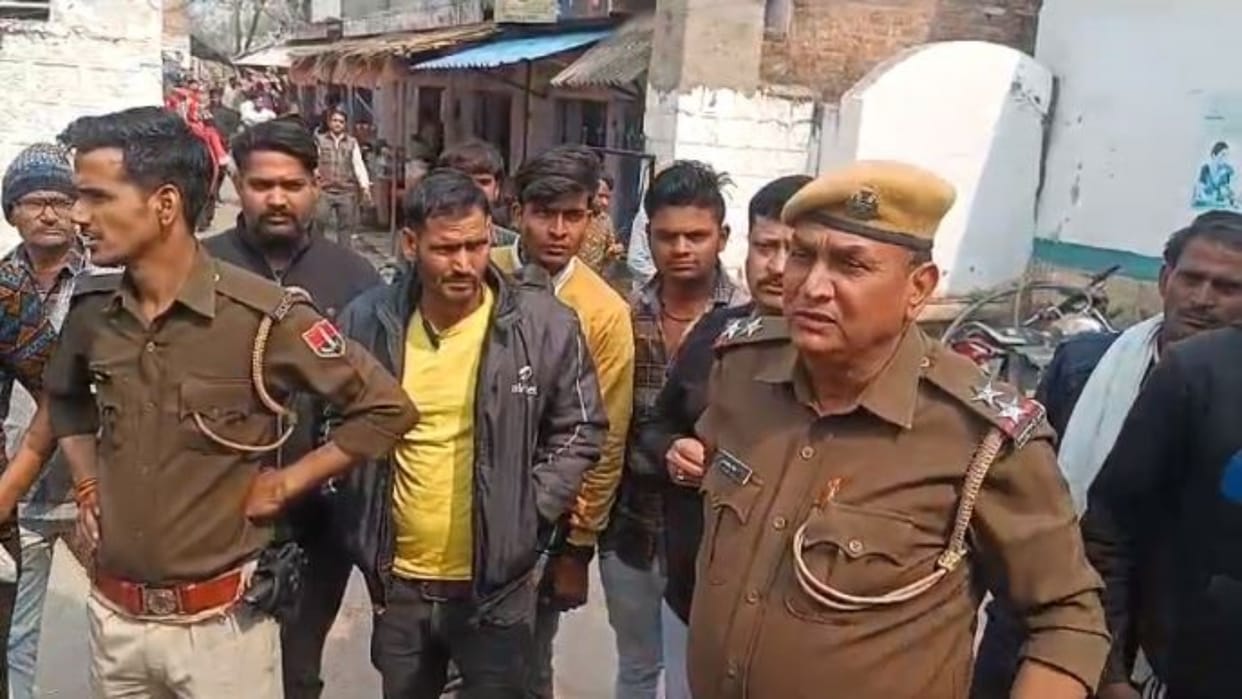 Dholpur After death of married woman people from Pehar and maternal side clashed at mortuary