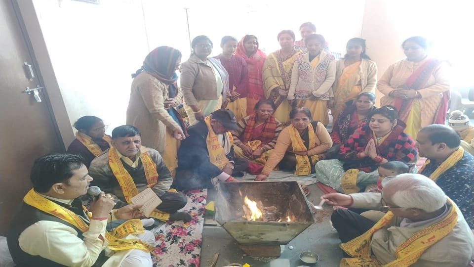 Maa Sharda was worshiped on Vasant Panchami