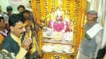 तिलकोत्सव पर बाबा विश्वनाथ को भगवान राम के रूप में सजाया।
