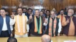 नामांकन दाखिल करने के बाद ही संजय सेठ व भाजपा जीत को लेकर आश्वस्त नजर आए।