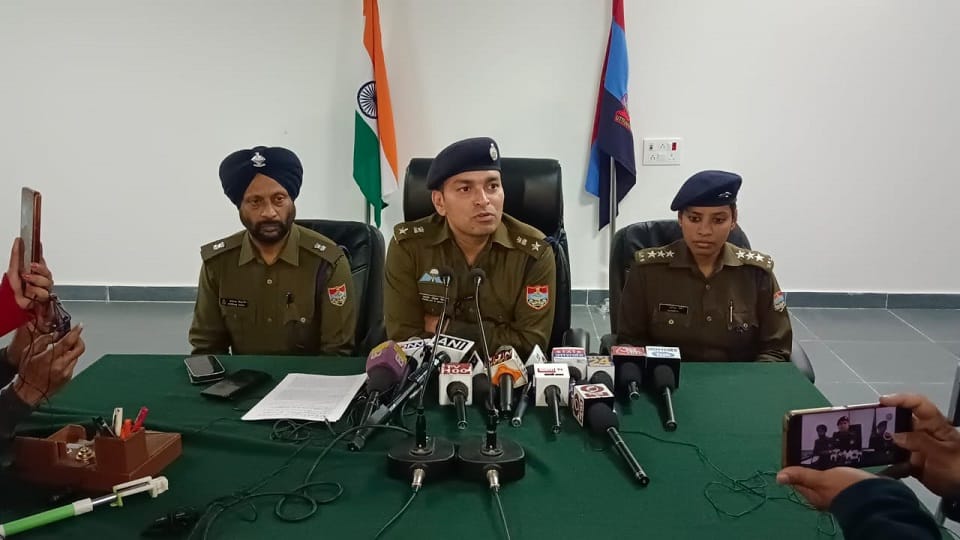 Haldwani Violence: Rs 50,000 reward for the team that arrests mastermind Malik