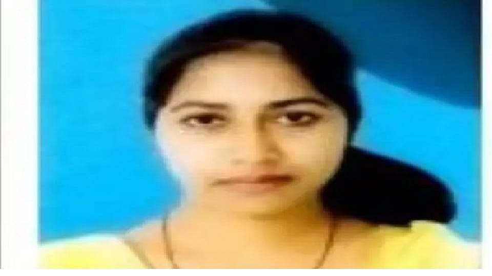 Happiness turned into mourning in Dadri, sister who coming to attend brother wedding died in road accident