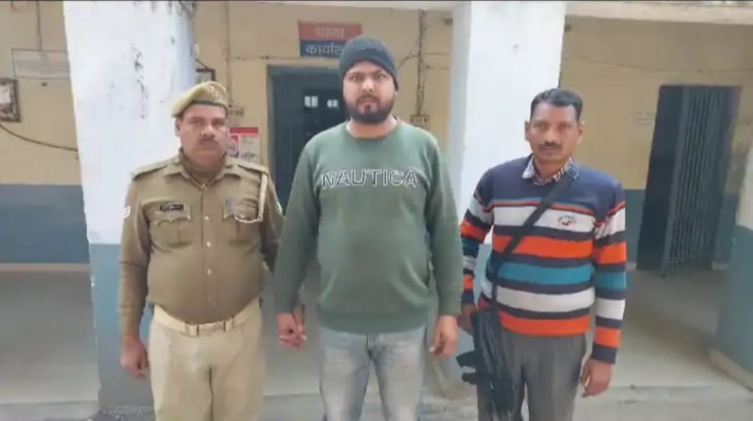 Meerut: Vicky Tyagi gang arms supplier arrested, 10 .32 bore pistols, 12 magazines recovered