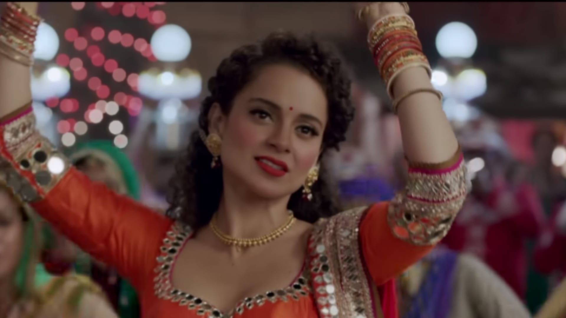 These actresses charge fees more than their co stars in Films Deepika Padukone Kangana ranaut Madhuri Dixit