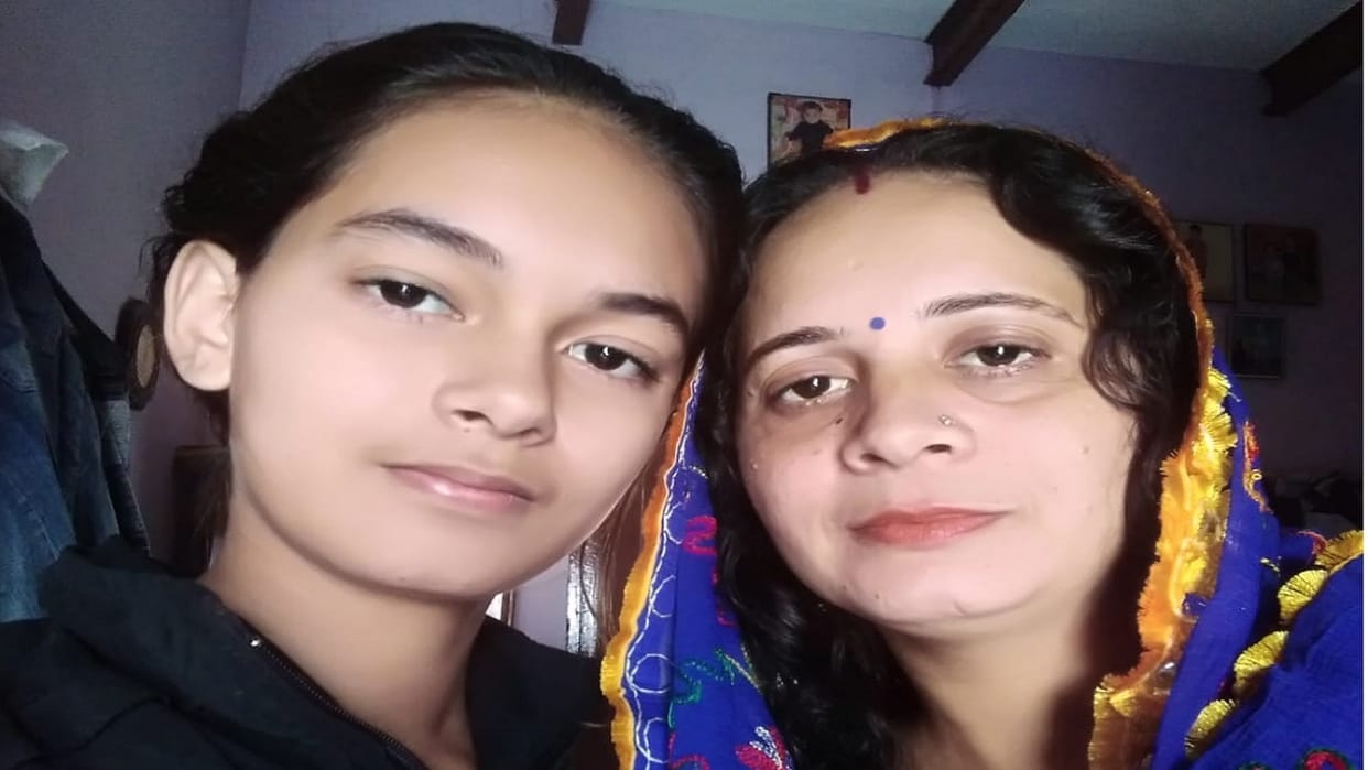 JEE Exam, Studied in government school, Rohtak student Riya Sharma succeeded in JEE without coaching