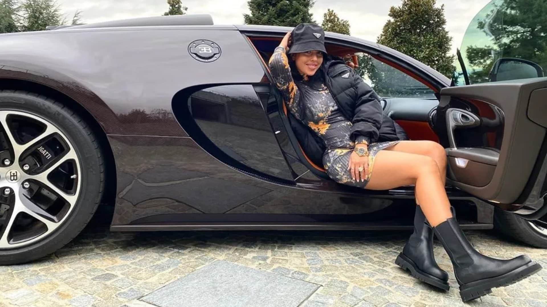 Top 10 Car Owners: Selena Gomez Rihanna Taylor Swift Kendall Jenner Collection See List Foreign Female Wealth