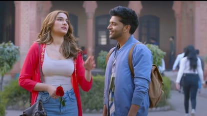 Kuch Khattaa Ho Jaay Review Guru Randhawa Bollywood Debut Anupam Kher Saiee Manjrekar film story