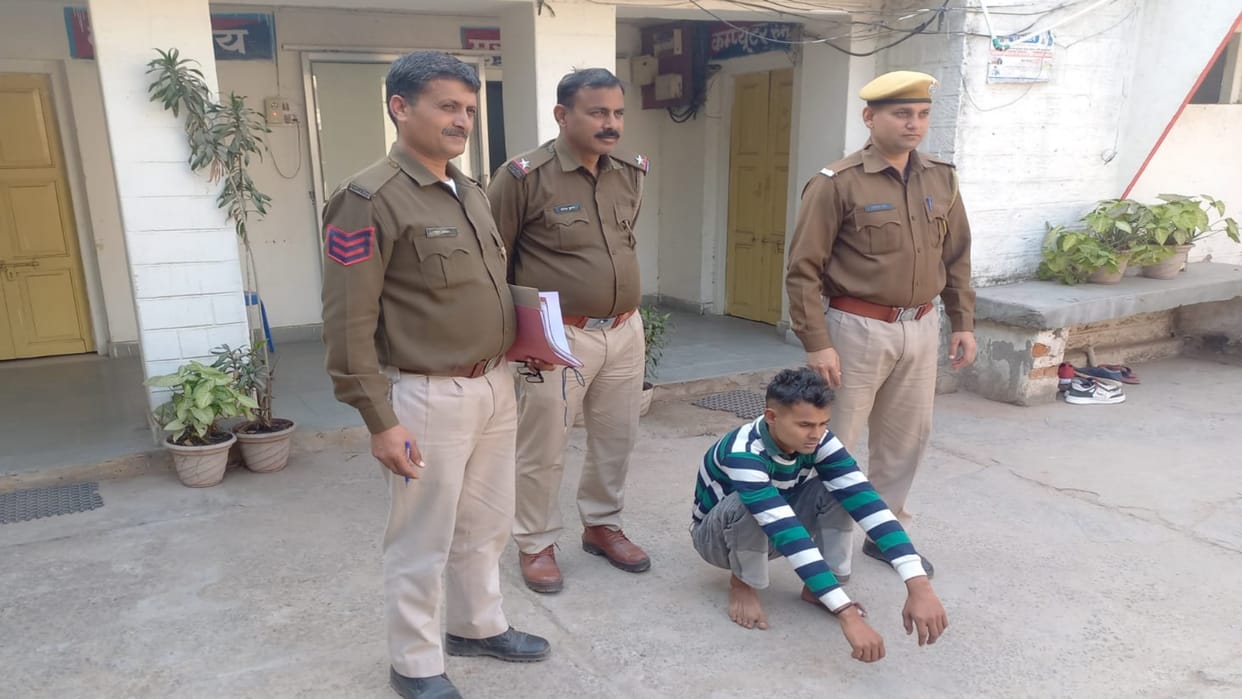 Dholpur Accused of murderous attack and robbery on medical officer wife arrested