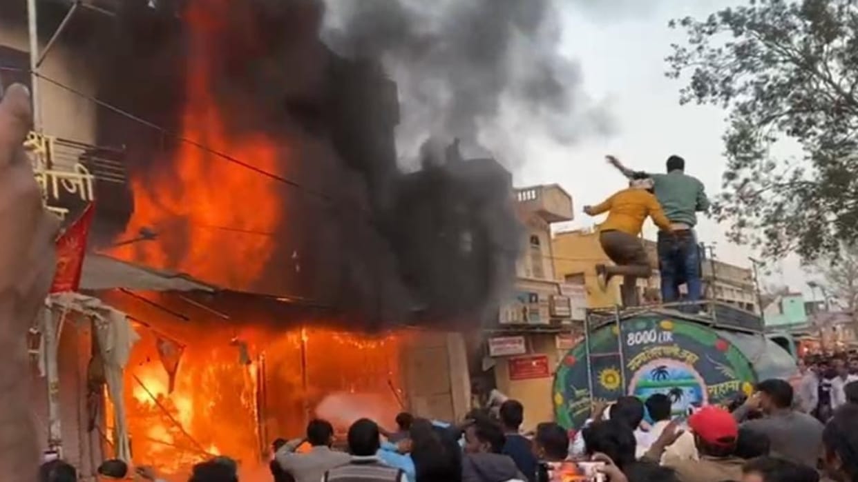 Shop owner sitting outside in Mehndipur Balaji of Dausa massive fire broke out inside