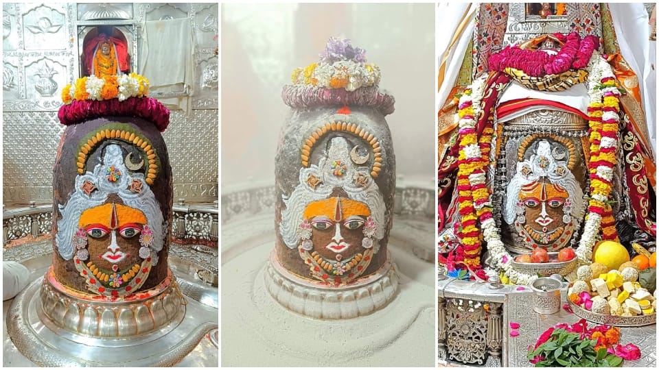 Baba Mahakaal Bhasma Aarti Ujjain Baba dressed in matted form