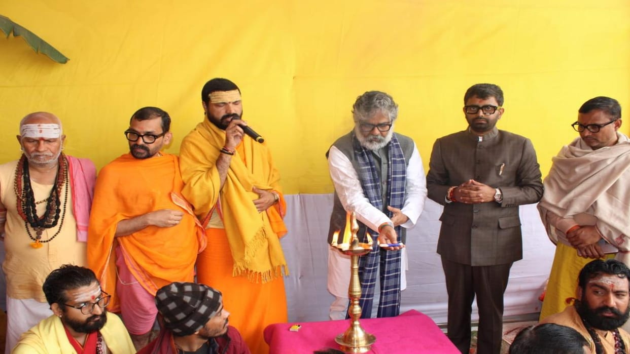 Youth Chetna Camp: The flag of Sanatan Dharma is ringing all over the world