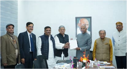Bihar News : वन नेशन वन इलेक्शन के तर्ज पर जदयू की दो टूक, कहा- राज्य विधानसभा और लोकसभा चुनाव एक साथ हो Bihar News: State Assembly and Lok Sabha elections should be together.Jdu in favour of one nation one election