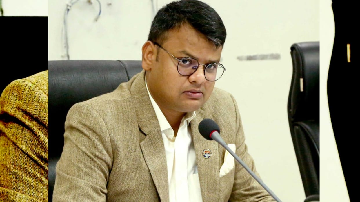 Damoh: Collector suspended 33 fireworks licenses, explosives law was being violated