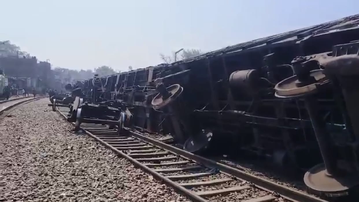 10 coaches of goods train derail near Zakheera flyover in Delhi