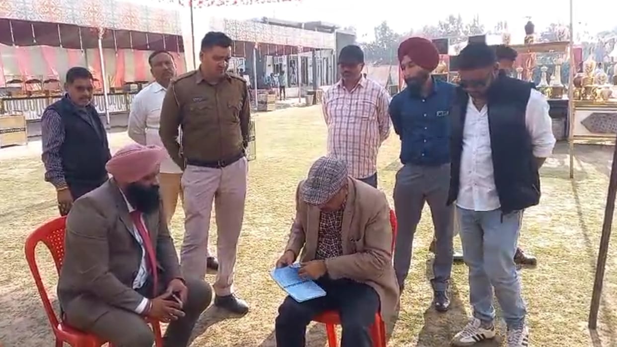 Gwalior News: Harsh fire during wedding in Dabra, bouncer died due to bullet injury, stampede broke out