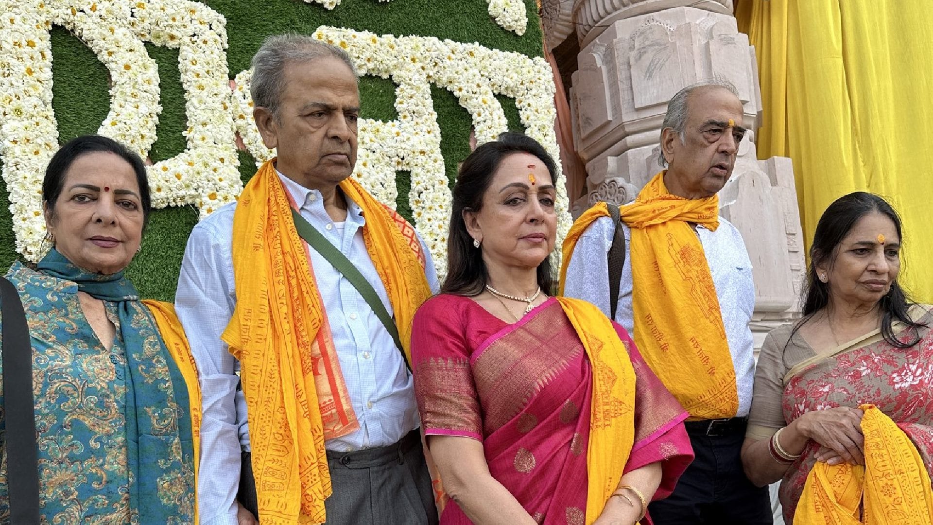 Hema Malini shared pictures of her visit to Ayodhya Ram Mandir Raag Seva enjoyed the darshan of Ram Lalla