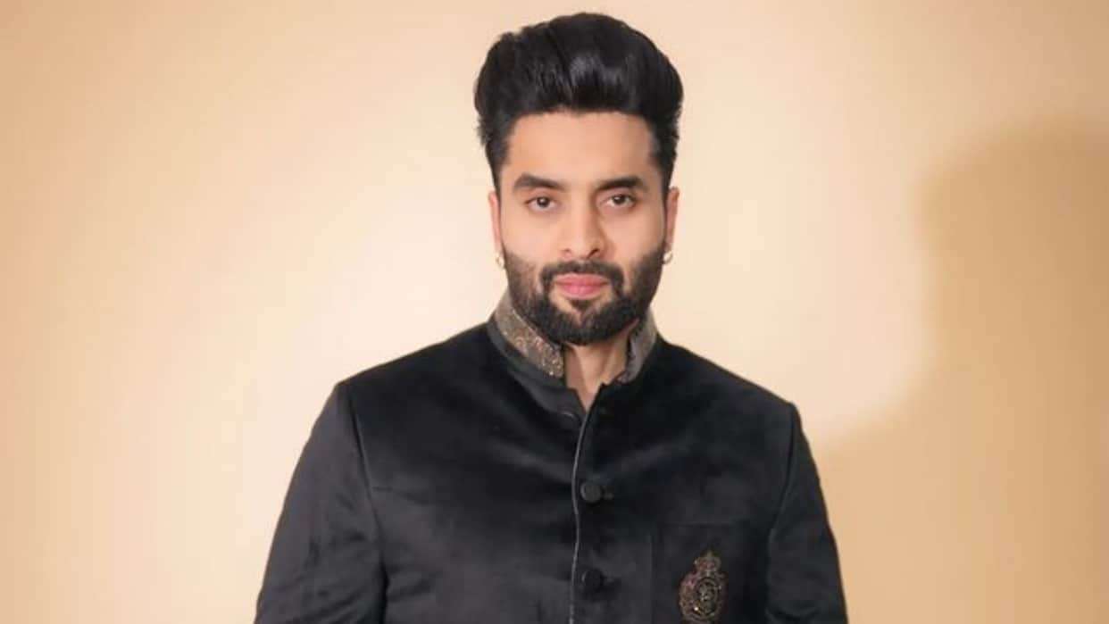 Jackky Bhagnani Profile Actor Going to Marry Rakul preet singh Know Unknown Facts about His filmy Career