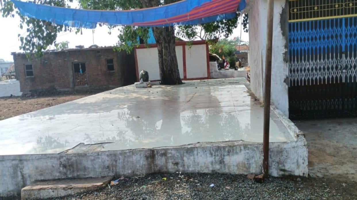 Damoh Protesters disappeared overnight after submitting memorandum reached CM House on Saturday
