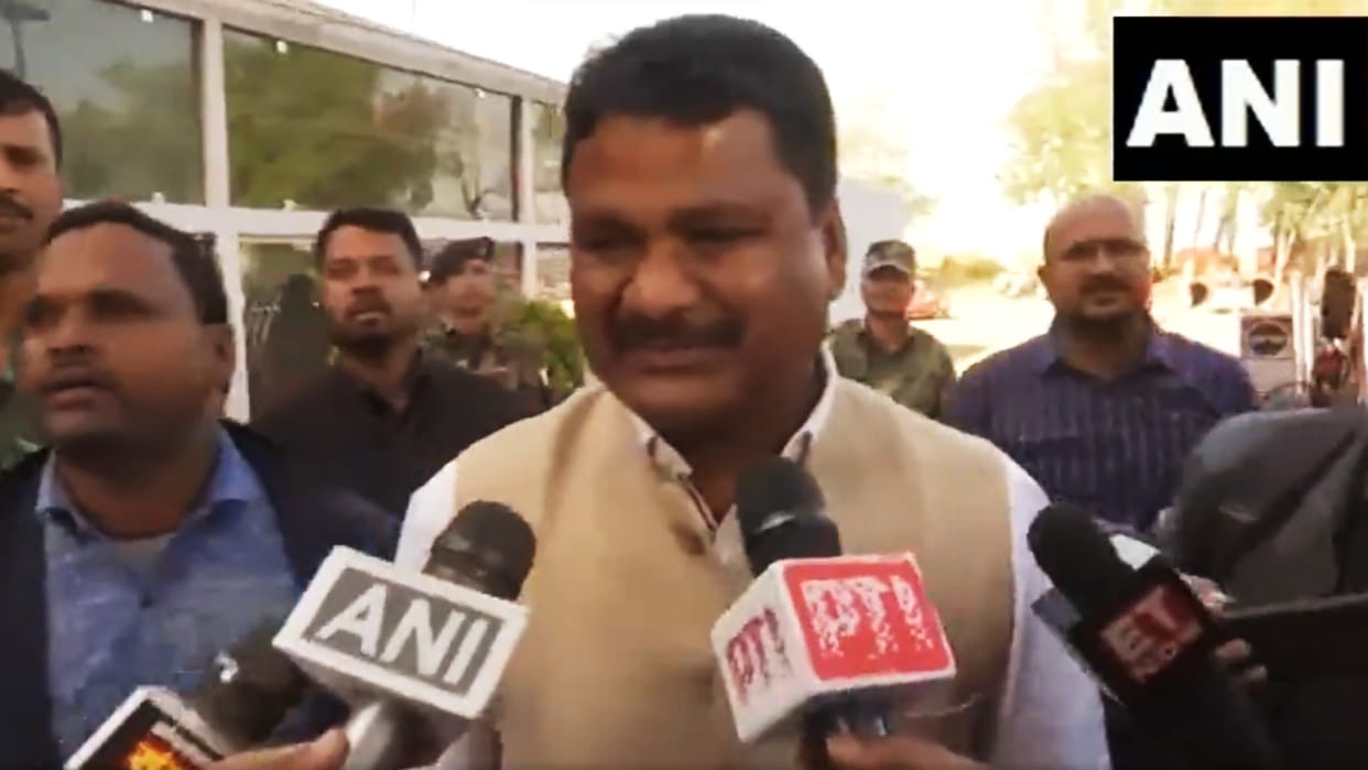 Jharkhand Politics Updates: Dissatisfaction among Congress MLAs after cabinet expansion, reached Delhi