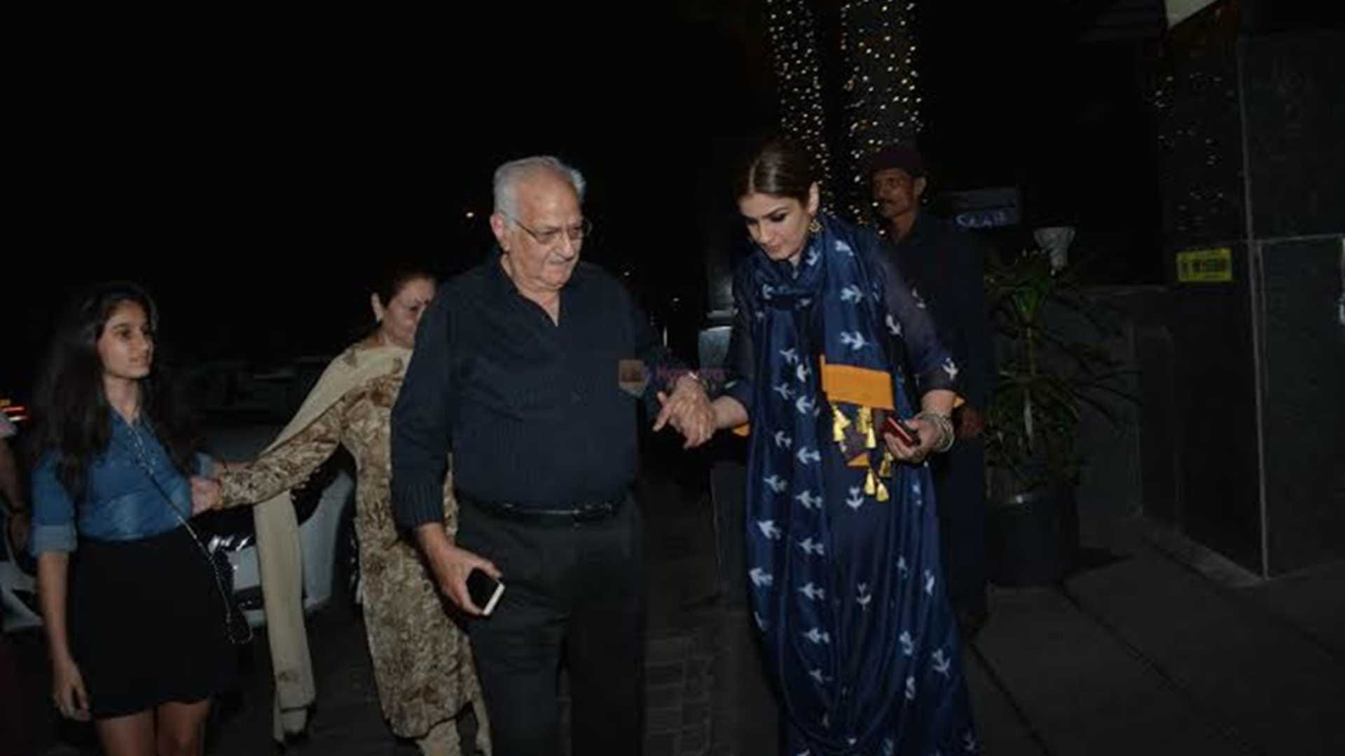 10 interesting quotes of Raveena tandon on his father ravi tandon birthday agra jawan majboor balidan