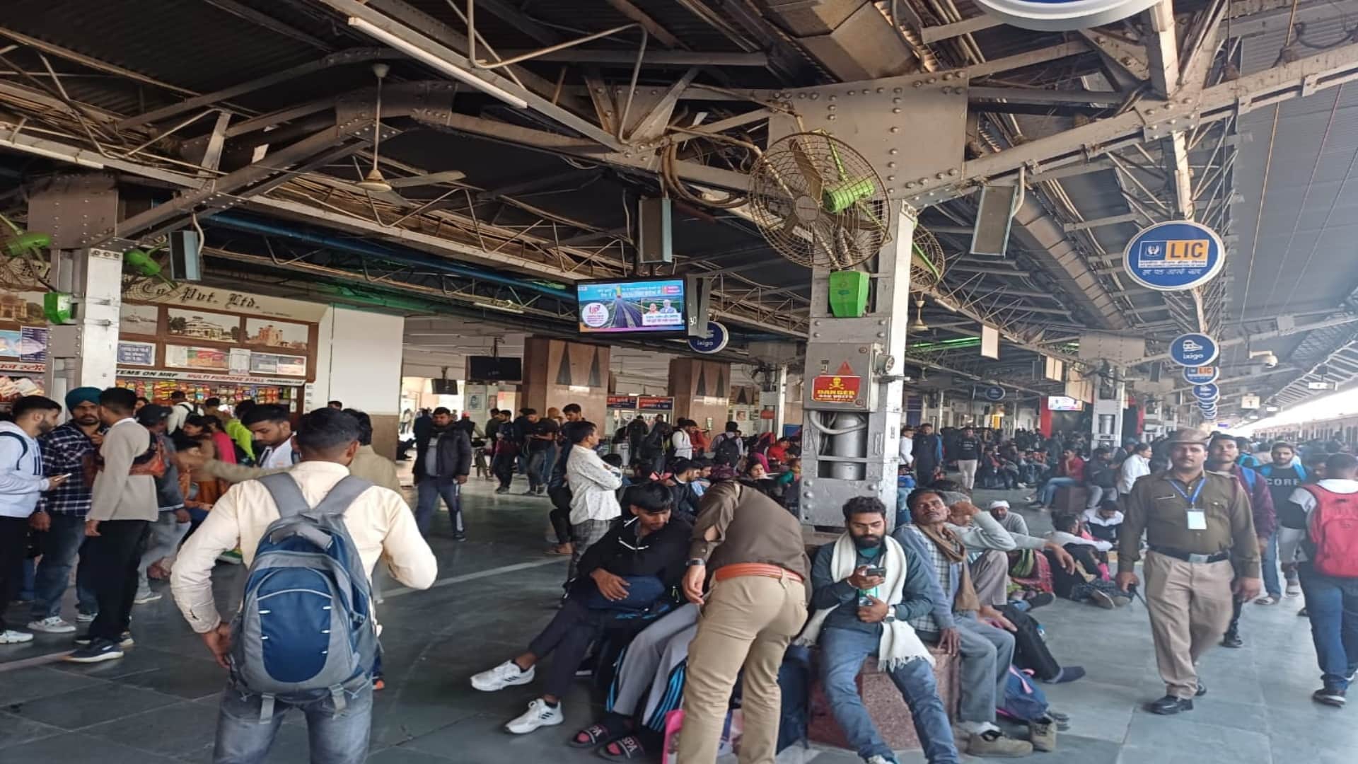 Constable Recruitment: What tragedy have the candidates gone through to go home after the exam, these picture