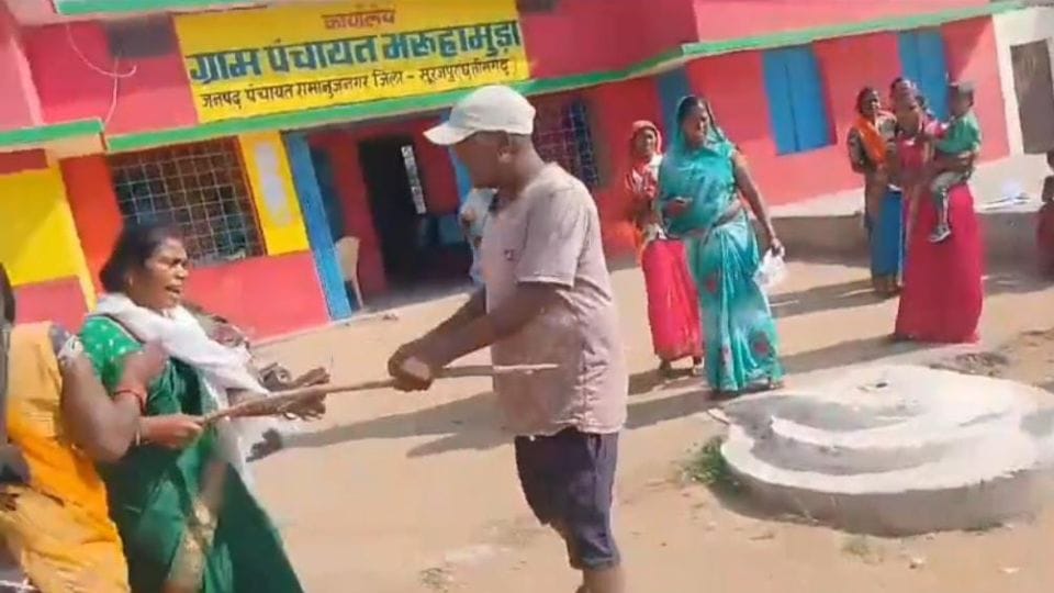 Sarpanch beats Panchayat Secretary and sets his bike on fire in Surajpur