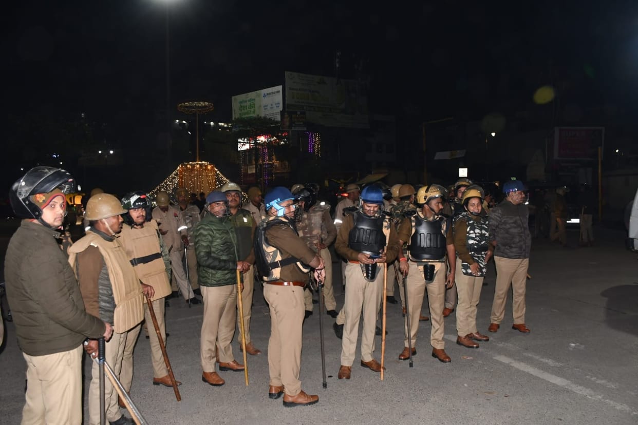 BHU student protest after Laborer died due to vehicle collision in campus