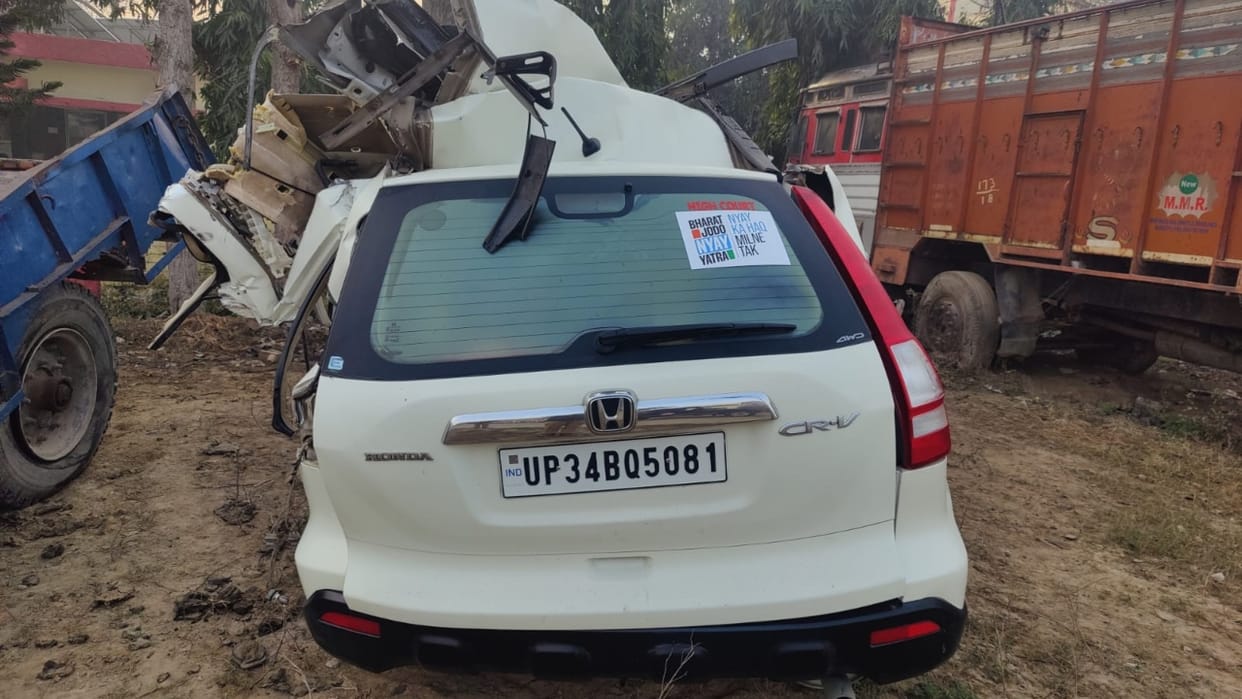 two killed after car colliding with truck parked on the highway in Bareilly