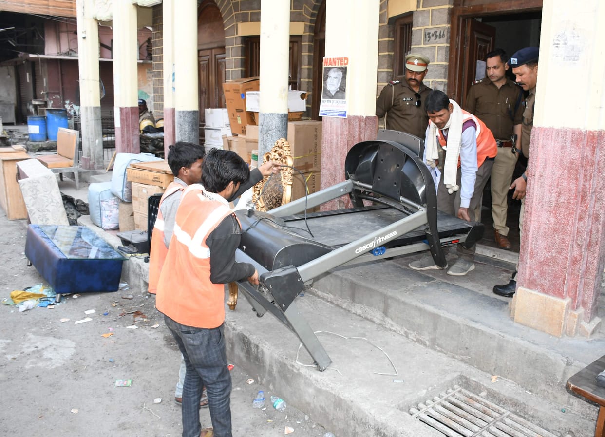 Haldwani Violence:  Property of named rowdy Ijaz confiscated and three departments will get Malik garden land