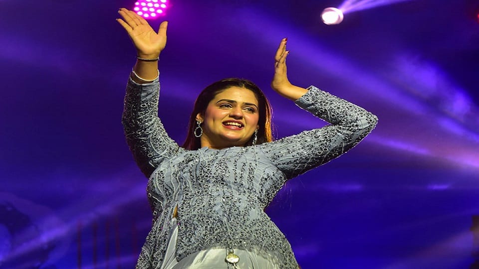 Pranjal Dahiya magic works in Haryanvi Night