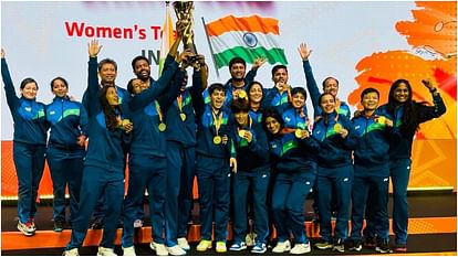 Badminton Asia Team Championships: भारतीय महिला टीम ने फाइनल में थाईलैंड को 3-2 से हराया, ऐतिहासिक स्वर्ण जीता Indian women beat Thailand 3-2 in final, clinch historic gold in Badminton Asia Team Championships