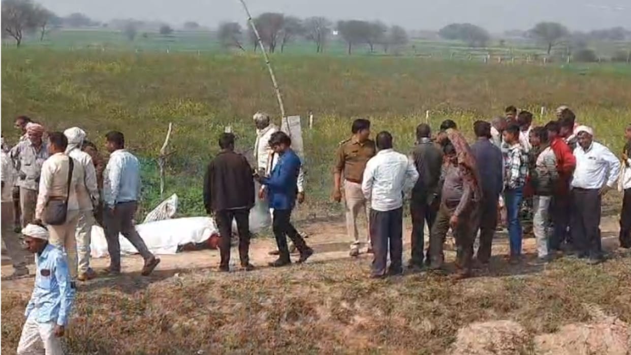 MP News: The cremation ground was captured by the bullies, the funeral procession was stopped