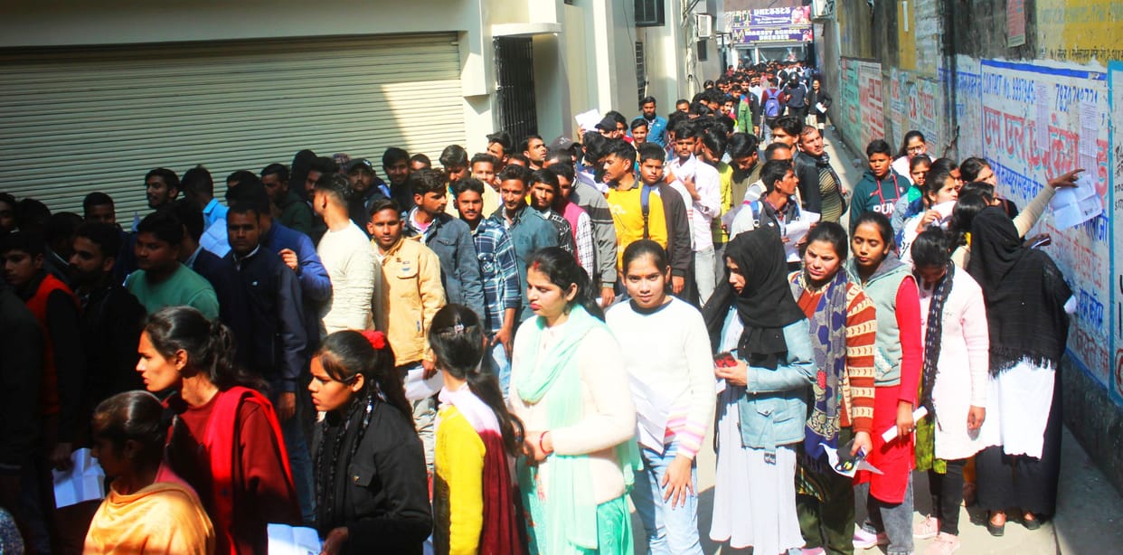 Constable Recruitment: Candidates were contracted for Rs 10 lakh each, solver got Rs 20 thousand