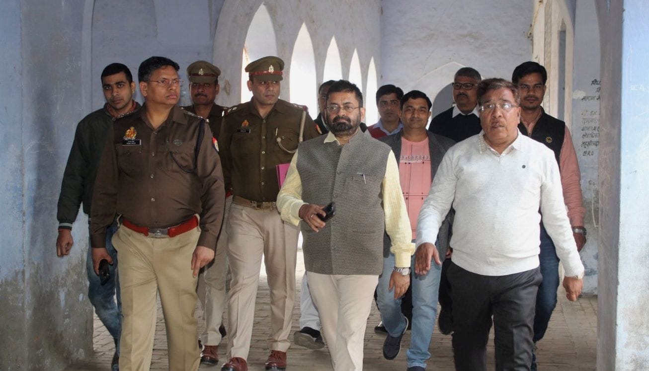 Constable Recruitment: Candidates were contracted for Rs 10 lakh each, solver got Rs 20 thousand
