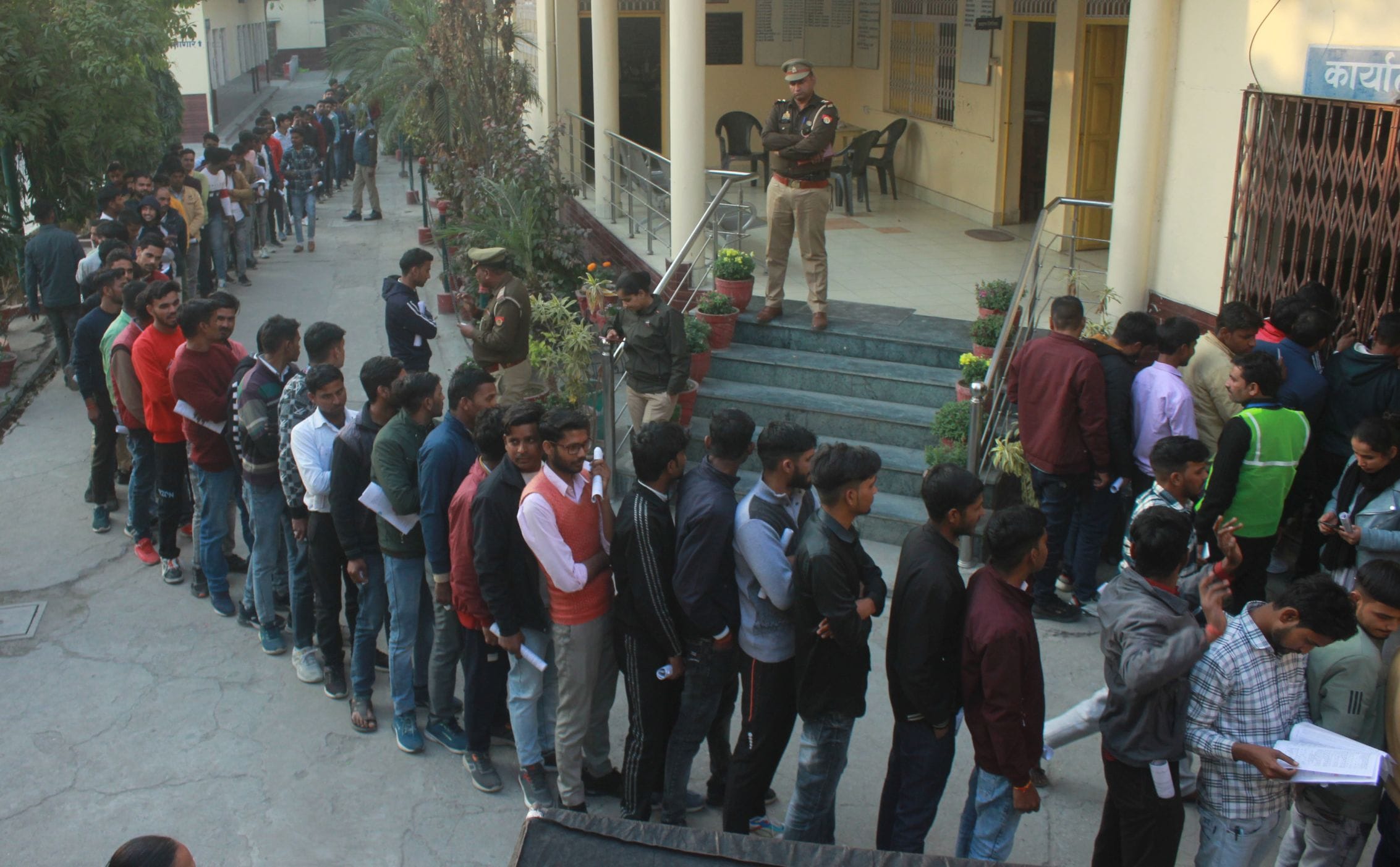 Constable Recruitment: Candidates were contracted for Rs 10 lakh each, solver got Rs 20 thousand