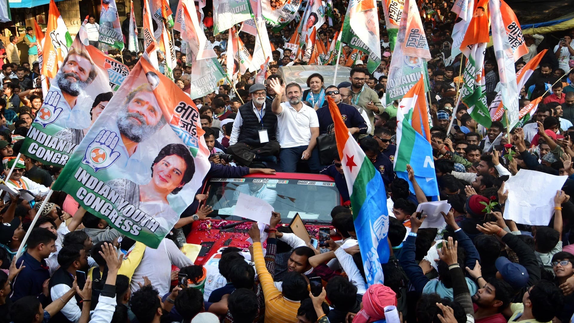 Bharat Jodo Nyay Yatra: Rahul Gandhi reached Prayagraj, huge crowd gathered during the yatra