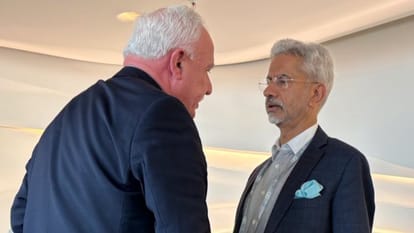Munich Security Conference: फलस्तीनी विदेश मंत्री से मिले जयशंकर, गाजा के हालात पर दोनों नेताओं के बीच चर्चा World Updates: Jaishankar discusses Gaza situation with Palestinian counterpart al-Maliki