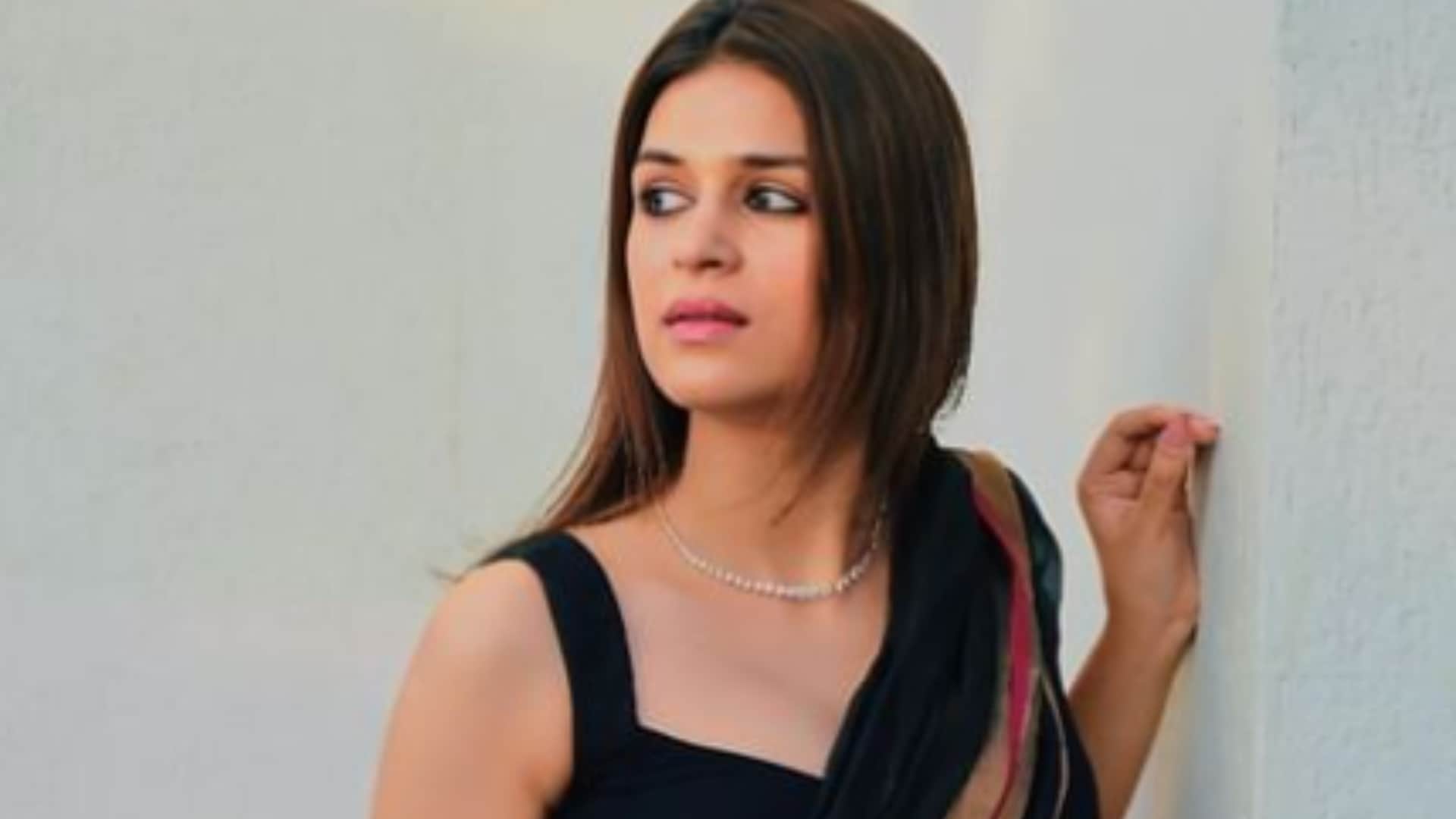 Actress Shraddha Das social media post after Emergency Flight Landing Read details Inside