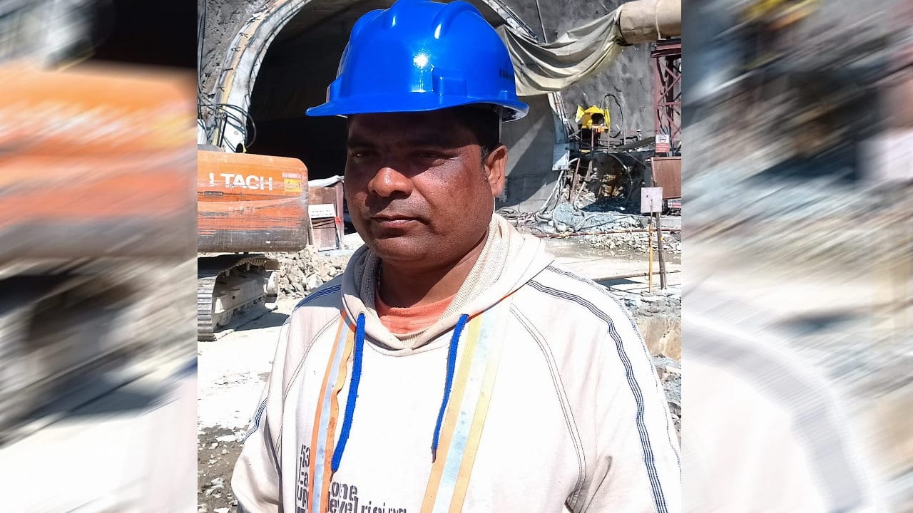 Uttarkashi Silkyara Tunnel 50 bags filled with sand sent through pipe Efforts underway to start de-watering
