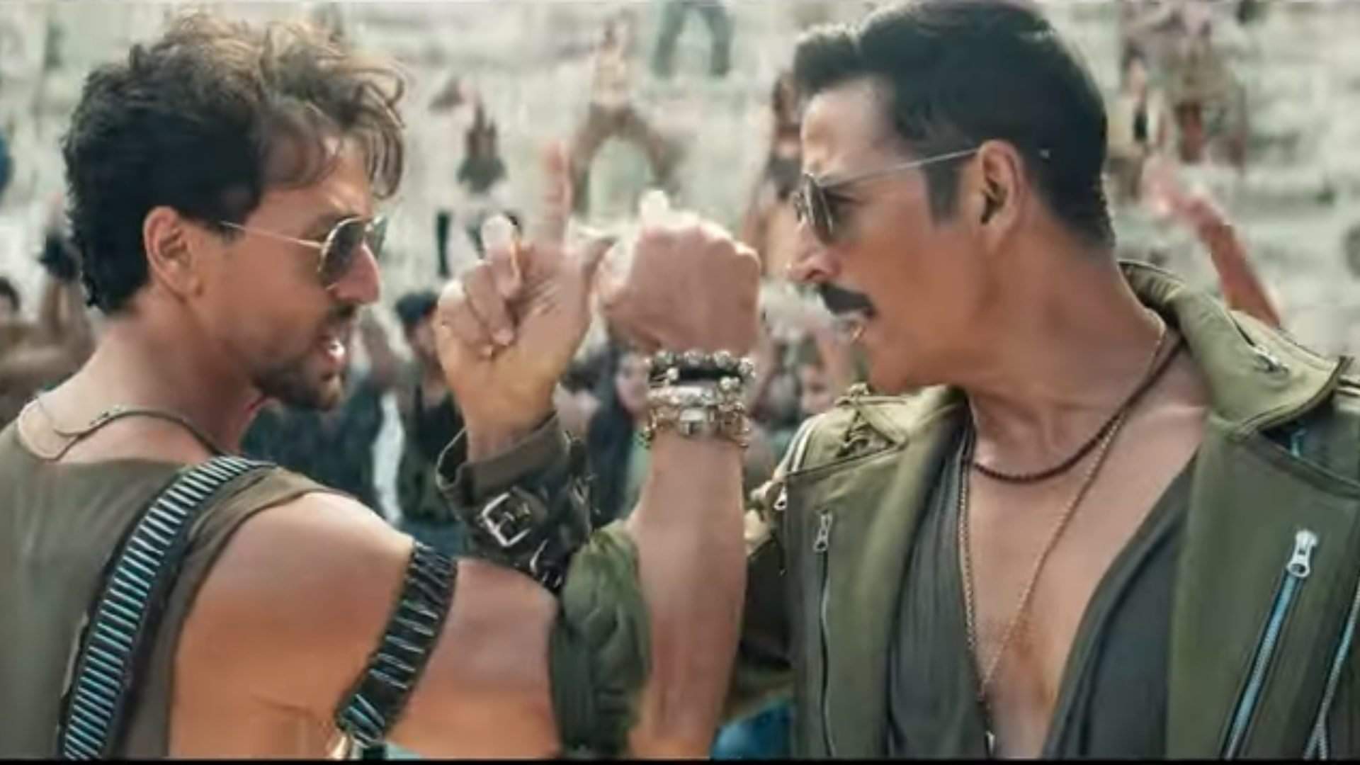 Bade Miyan Chote Miyan Advance Ticket Booking Start Akshay Kumar Tiger Shroff upcoming film new update