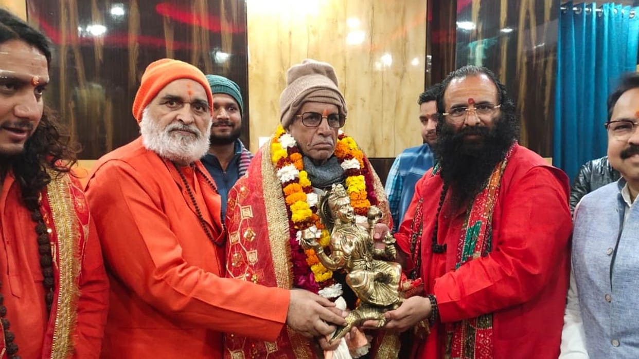 Champat Rai acted as Hanuman for Ramlala: Shri Mahant Ravindrapuri