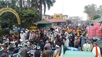Farmers Protest in Dehradun road jam market lockout Uttarakhand watch Photos