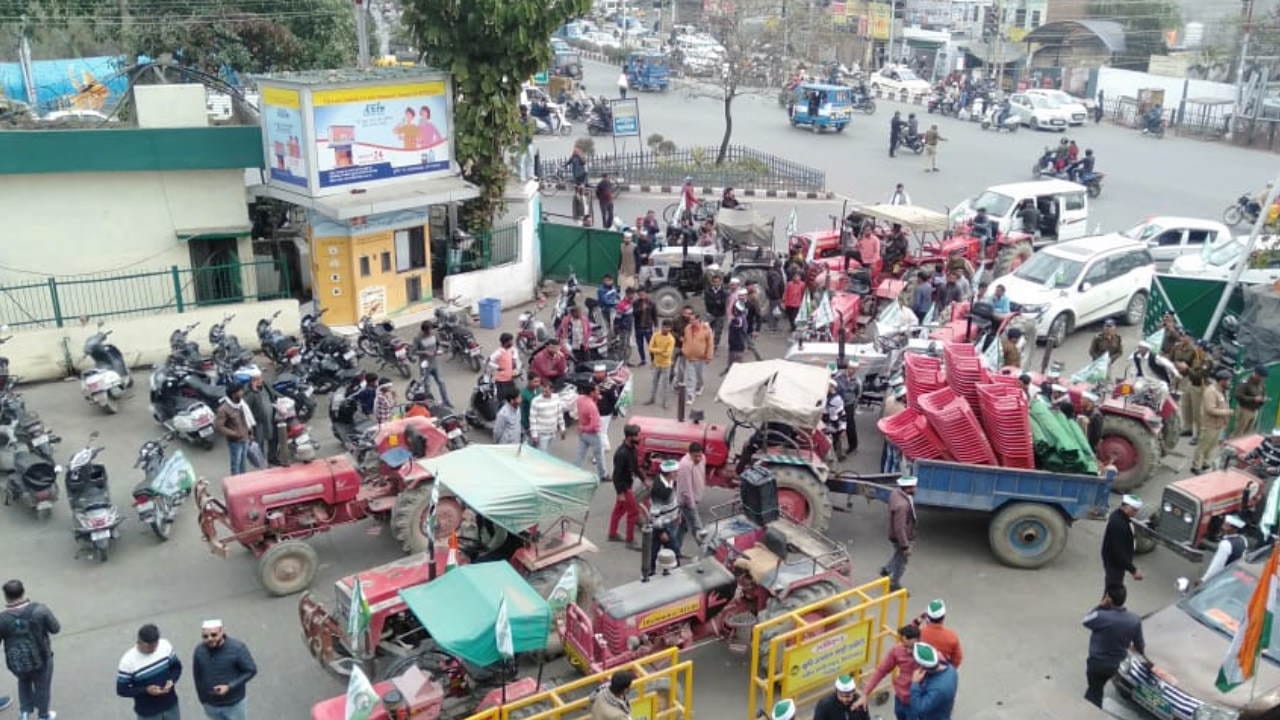 Farmers Protest in Dehradun road jam market lockout Uttarakhand watch Photos