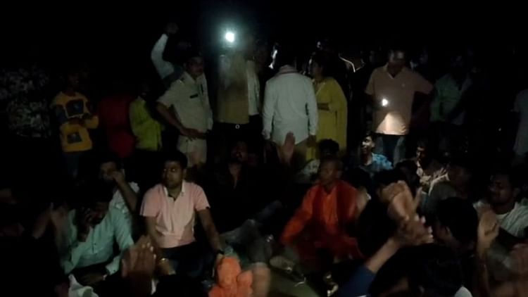 Anarchist Elements Vandalized Statue Of God In Janjgir Champa – Amar Ujala Hindi News Live