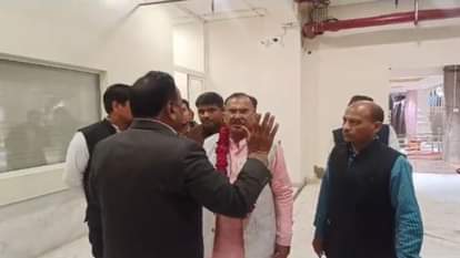 विधानसभा अध्यक्ष वासुदेव देवनानी