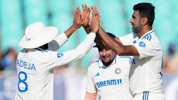 Ind Vs Eng Ashwin Can Become First Indian Bowler For Getting More Wickets In India Can Leave Kumble Behind – Amar Ujala Hindi News Live