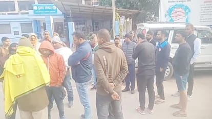 Rohtas: A speeding car dragged a retired army man crossing road and took him to some distance; died on spot