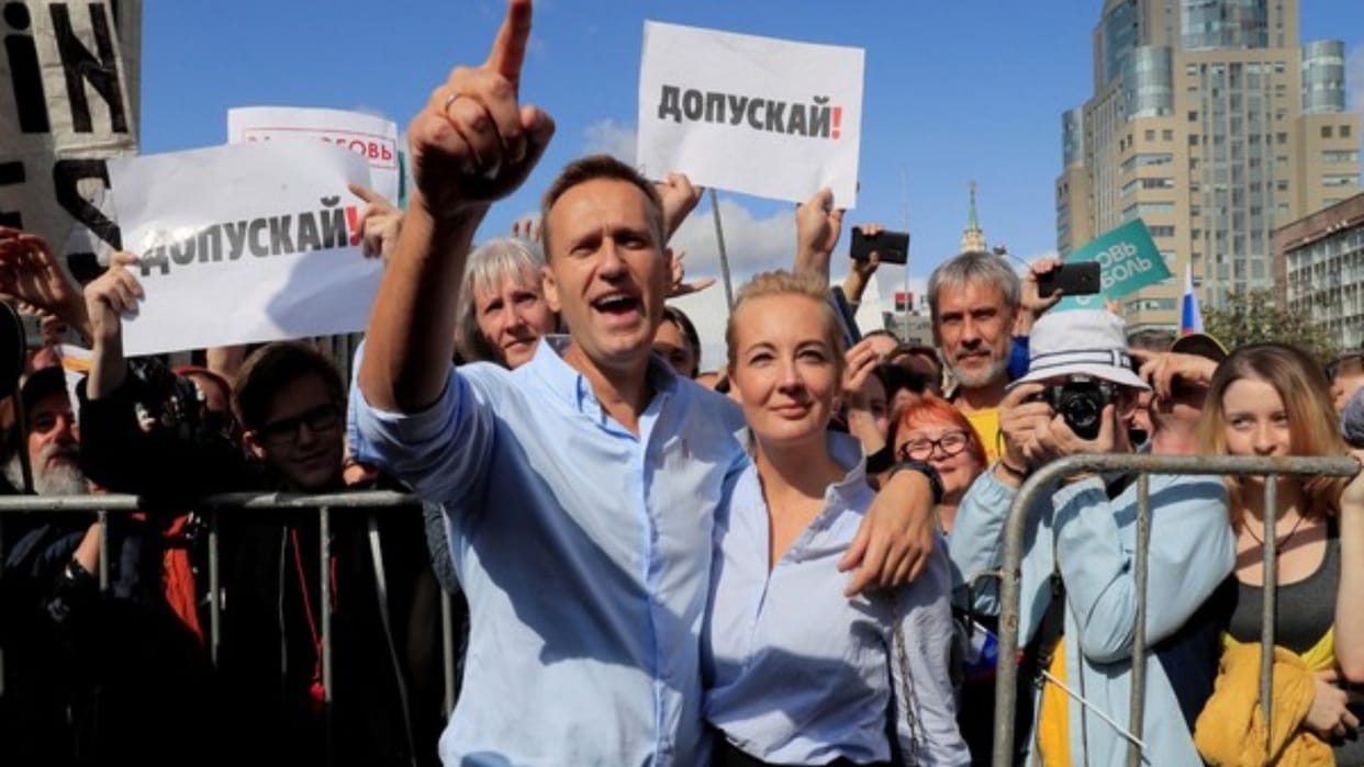 Alexei Navalny Wife Yulia Blames Russian President Vladimir Putin Of Killing Her Husband