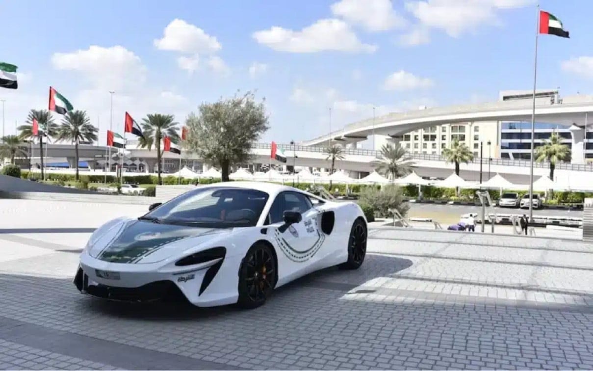 Dubai Police adds this supercar to its fleet dubai police cars collection