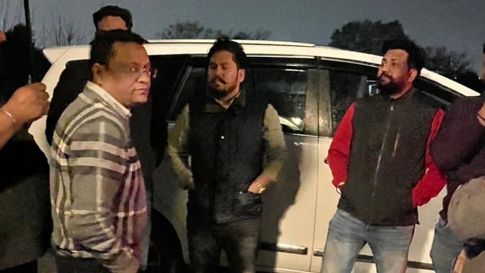 Greater Mohali Area Development Authority sealed farm house of Chandigarh BJP leader Davinder Babla